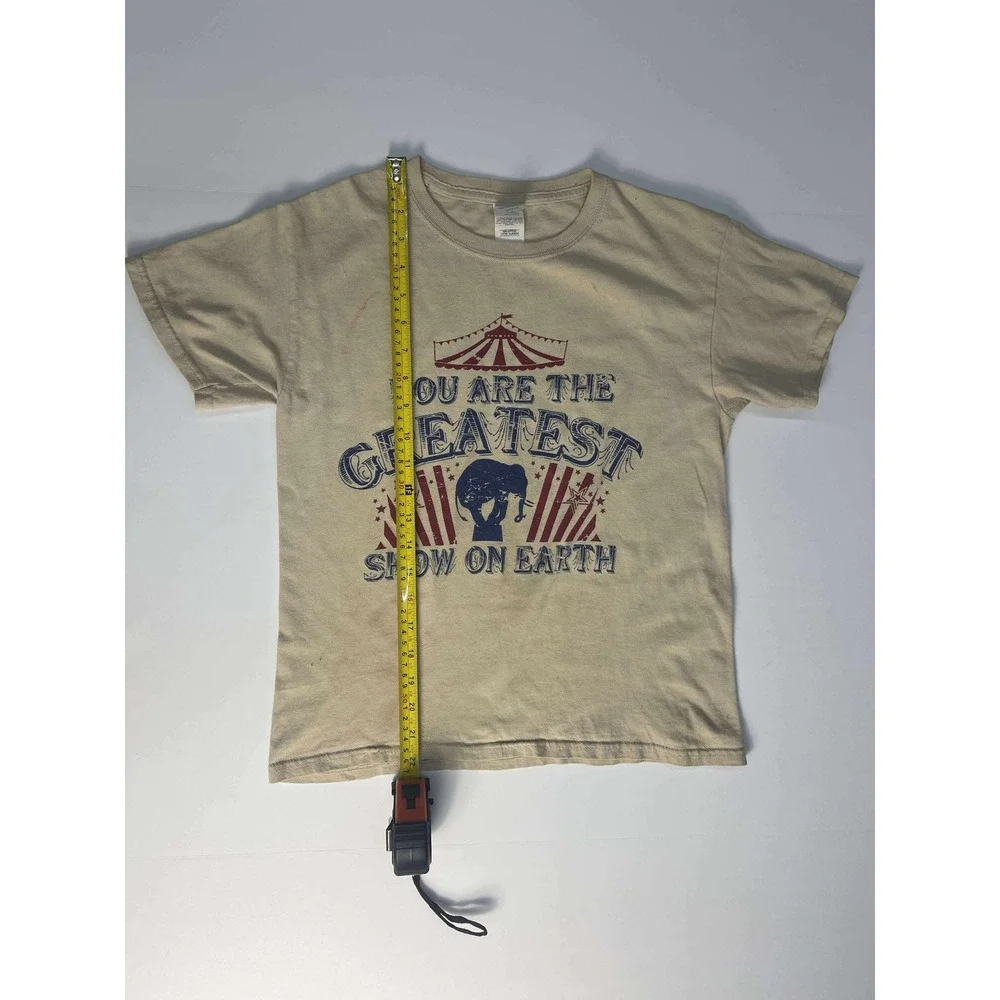 Gildan Heavy Cotton Youth Medium T Shirt Tan Circus Elephant 